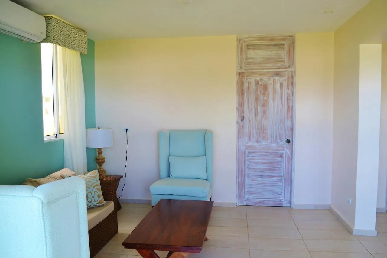 The Beachcomber At Las Canas Hotel