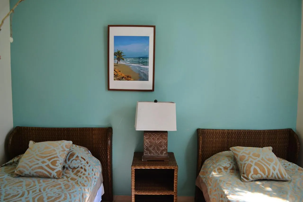 The Beachcomber At Las Canas Hotel